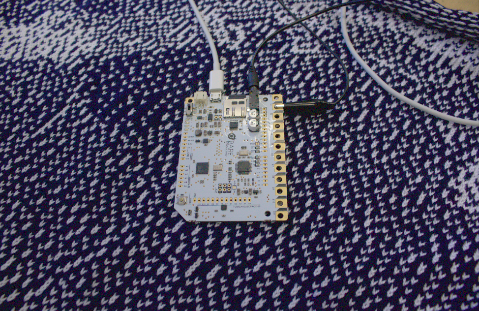 Conductive kntting with Touch Board