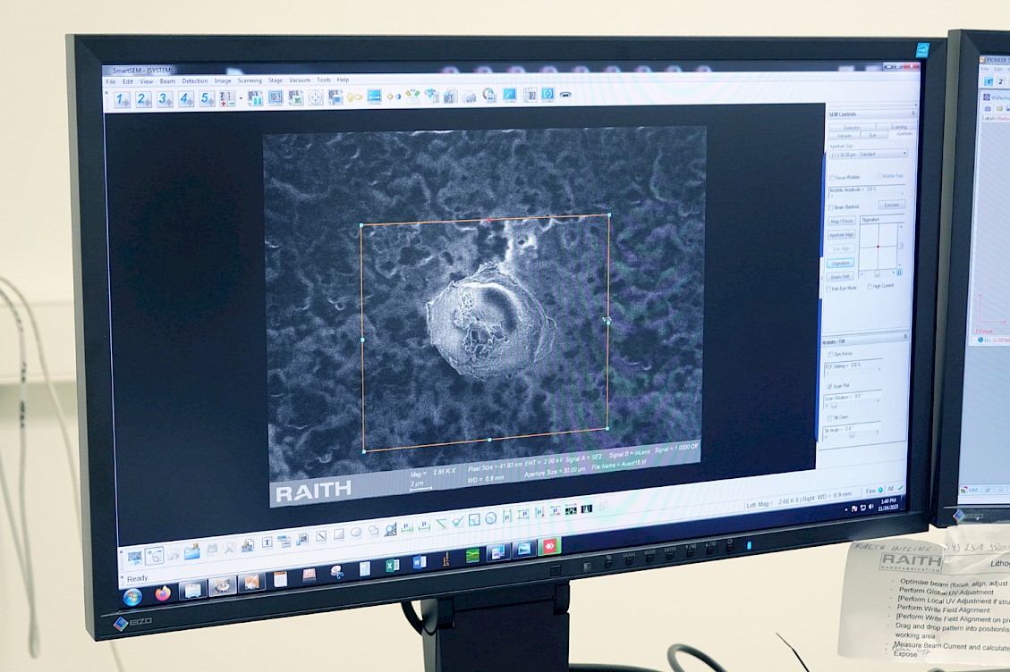 Observing micrometeorites with AFMS microscope CESAM Liège